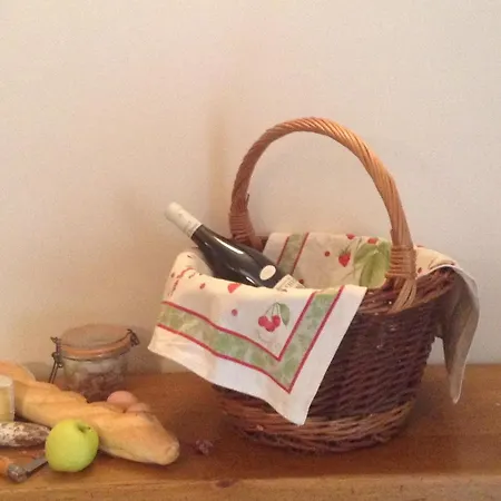 La Grange Aux Hirondelles Bed & Breakfast 3*