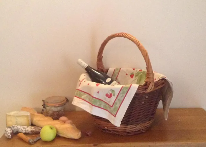 La Grange Aux Hirondelles Bed & Breakfast 3*