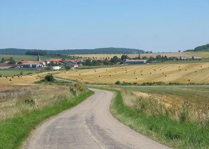 Bed & Breakfast La Grange Aux Hirondelles 3*